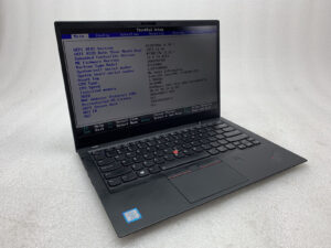 Picture of a used laptop working and functional